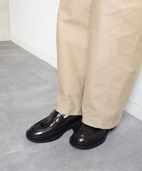 Fabby fabby(ファビィーファビィー)の「4.8cmボリュームソールチャンキーヒールローファー(ローファー・レディース・ブラック系その他/ブラウン/ブラック・MEDIUM/LARGE)」の16枚目の写真