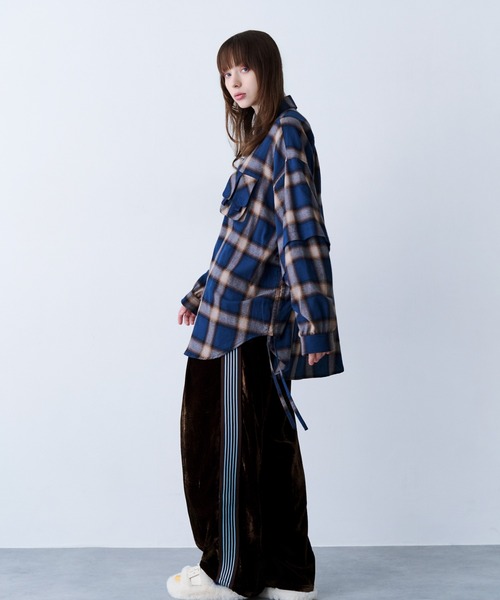 SeeSew(シーソー)の「【UNISEX】CHECK MULTI POCKET SHIRT/チェックマルチポケットシャツ(シャツ/ブラウス・メンズ・イエロー/ネイビー・L/M)」の3枚目の写真