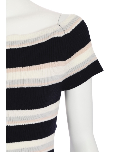 MERCURYDUO(マーキュリーデュオ)の「マルチボーダーオフショルリブニット(ニット/セーター・レディース・アイボリー/ベビーピンク/マスタード/ネイビー・FREE)」の15枚目の写真