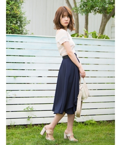 MERCURYDUO(マーキュリーデュオ)の「マルチボーダーオフショルリブニット(ニット/セーター・レディース・アイボリー/ベビーピンク/マスタード/ネイビー・FREE)」の11枚目の写真