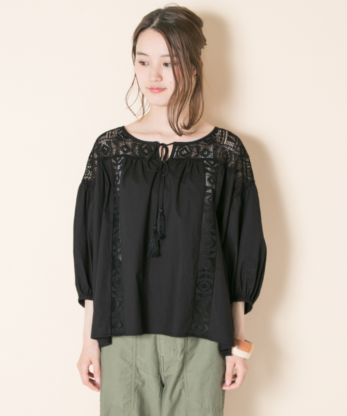 URBAN RESEARCH（アーバンリサーチ）の「幾何レース切替ブラウス（シャツ/ブラウス・レディース・ボルドー/オフホワイト/ブラック・FREE）」の15枚目の写真