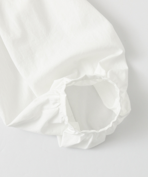 URBAN RESEARCH（アーバンリサーチ）の「幾何レース切替ブラウス（シャツ/ブラウス・レディース・ボルドー/オフホワイト/ブラック・FREE）」の21枚目の写真