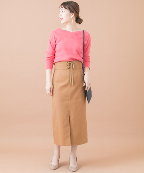 URBAN RESEARCH ROSSO WOMEN（アーバンリサーチ　ロッソ）の「ベルト付きタイトスカート（スカート・レディース・ベージュ/ブラック・36/38）」の10枚目の写真