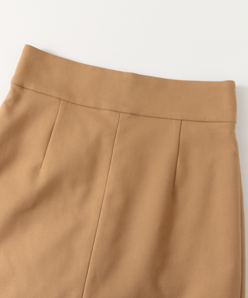 URBAN RESEARCH ROSSO WOMEN（アーバンリサーチ　ロッソ）の「ベルト付きタイトスカート（スカート・レディース・ベージュ/ブラック・36/38）」の5枚目の写真