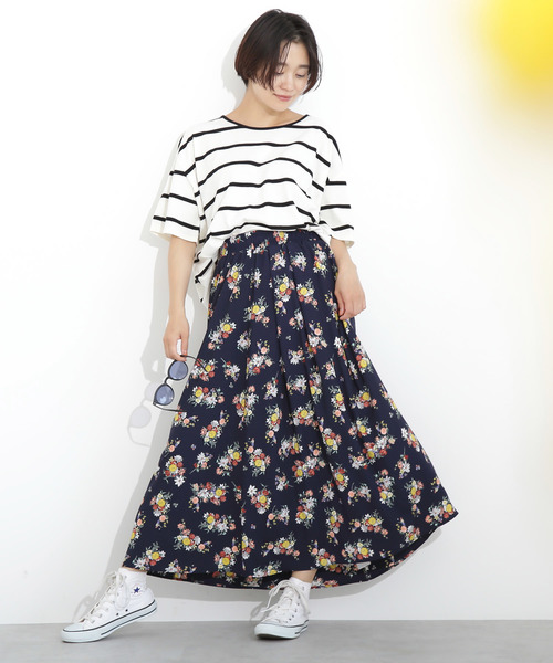 FREE'S MART（フリーズマート）の「ブーケフラワー柄ロングスカート（スカート・レディース・ホワイト系その他/ダークネイビー・FREE）」の10枚目の写真