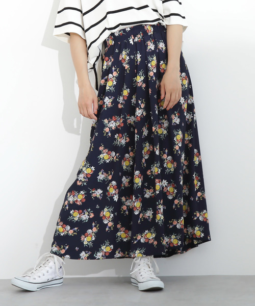 FREE'S MART（フリーズマート）の「ブーケフラワー柄ロングスカート（スカート・レディース・ホワイト系その他/ダークネイビー・FREE）」の11枚目の写真