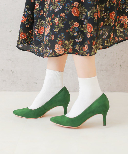 menue（メヌエ）の「華奢魅せ Vカット ハイヒール ポインテッドトゥ 美脚パンプス（パンプス・レディース・マジェンタ/ブラック系その他2/レッド/ブラック系その他/その他/ベージュ系その他/ブルー/マスタード/ブラック/チェック/グレイッシュベージュ/グリーン・25.5cm/25cm/22.5cm/22cm/23.5cm/24.5cm/24cm/26.0cm/26.5cm/21.5cm/23cm）」の7枚目の写真