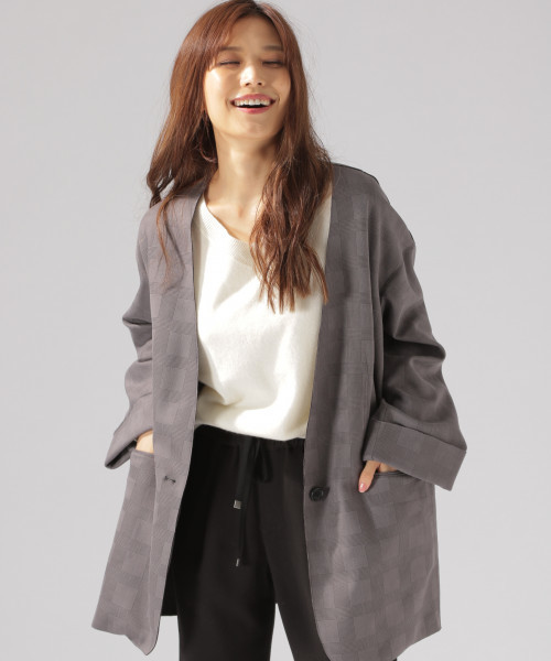 BAYFLOW(ベイフロー)の「ダンボールスエードジャケット(ノーカラージャケット・レディース・ベージュ/その他1・SMALL/MEDIUM)」の17枚目の写真