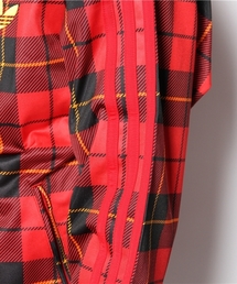 3790771_B_07_215.jpg