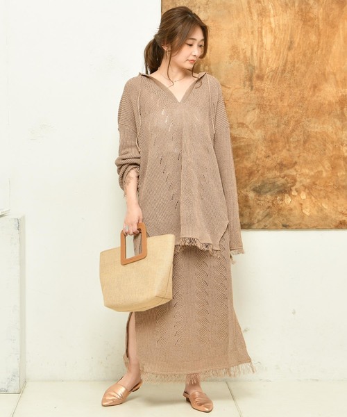 DouDou（ドゥドゥ）の「ニットメキシカンパーカー（ニット/セーター・レディース・チャコールグレー/ブラウン・FREE）」の5枚目の写真