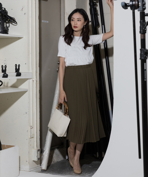 A/C DESIGN BY ALPHA CUBIC（エーシーデザインバイアルファキュービック）の「◇カタログ掲載◇バンブーハンドルトートバッグ（トートバッグ・レディース・ベージュ/オフホワイト/ブラック・フリー）」の4枚目の写真