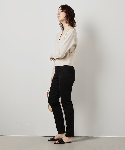 ZOZO（ゾゾ）の「スリムテーパードデニムパンツ[WOMEN]（デニムパンツ）」 WEAR