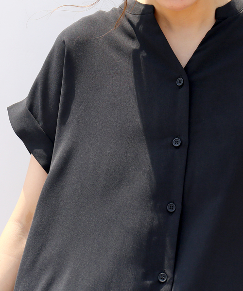 n'ee-ne（ネーネ）の「ロングスリットワンピースシャツ（シャツワンピース・レディース・ブラック/ベージュ/オフホワイト/ミント・M）」の9枚目の写真