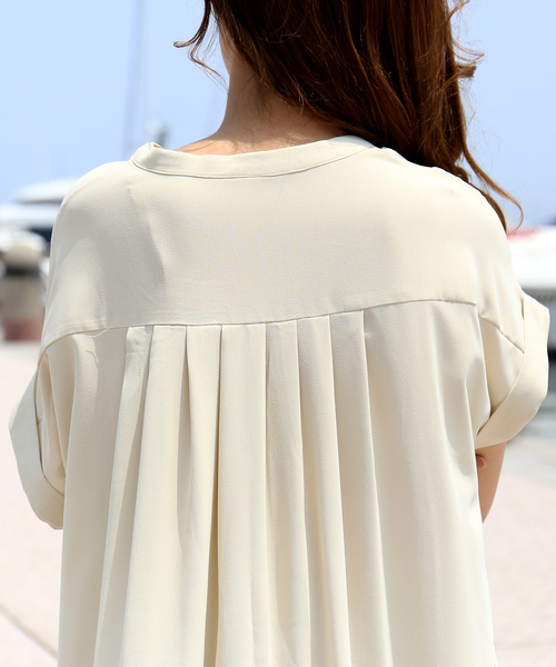 n'ee-ne（ネーネ）の「ロングスリットワンピースシャツ（シャツワンピース・レディース・ブラック/ベージュ/オフホワイト/ミント・M）」の16枚目の写真