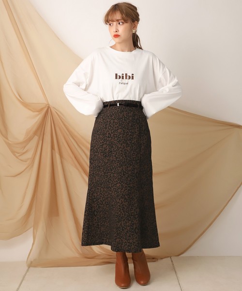 one after another NICE CLAUP(ワンアフターアナザーナイスクラップ)の「ロゴロンT(Tシャツ/カットソー・レディース・ブラウン/オフホワイト/ベージュ/アイボリー/ホワイト/ミント・FREE)」の21枚目の写真