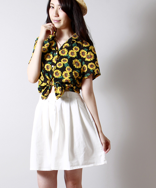 WEGO(ウィゴー)の「WEGO/デニムタックスカート(デニムスカート・レディース・オフホワイト/インディゴブルー・FREE)」の1枚目の写真