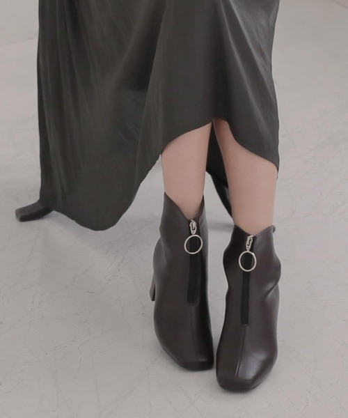 KOBE LETTUCE（コウベレタス）の「フロントジップスクエアトゥショートブーツ（ブーツ・レディース・ホワイト系その他/ダークブラウン/モカ/ブラック・S/M/L/LL）」の3枚目の写真