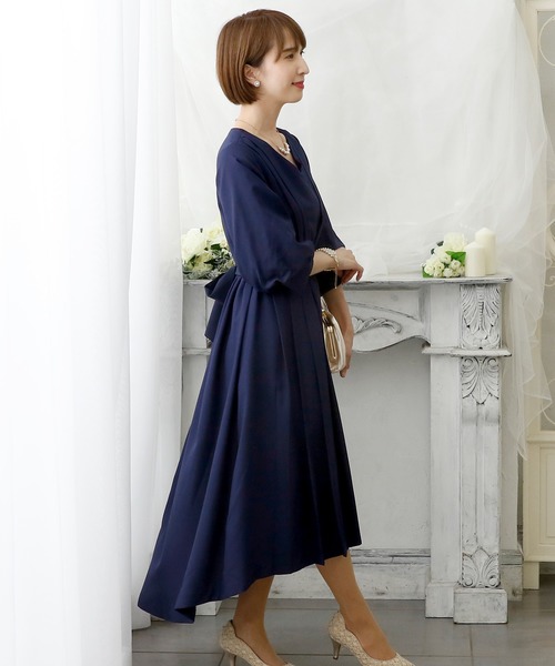 PourVous(プールヴー)の「結婚式 ワンピースドレス ミモレ丈 と 袖あり タック スリーブ フィッシュテール 大きいサイズ フォーマル オケージョンドレス お呼ばれ 二次会 成人式 (ドレス・レディース・ピンクベージュ/イエロー/ネイビー・M/L/XL/4L/S/XXL)」の16枚目の写真