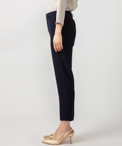 JETSET SOLO PLUS (ジェットセットソロプラス)の「ドライタッチダブルクロス テーパードパンツ(その他パンツ・レディース・ベージュ/ネイビー・38/36/40)」の4枚目の写真