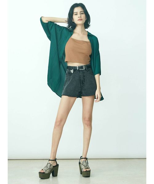 EVRIS（エヴリス）の「BASIC ショートデニムパンツ（デニムパンツ・レディース・ブラック/ブラウン/カーキ・SMALL/MEDIUM）」の4枚目の写真