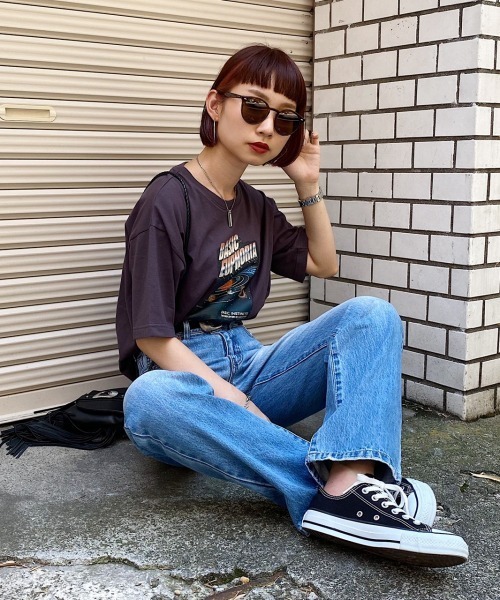 PAGEBOY（ページボーイ）の「プラネットプリントTシャツ（Tシャツ/カットソー・レディース・チャコールグレー/ブラック・FREE）」の6枚目の写真