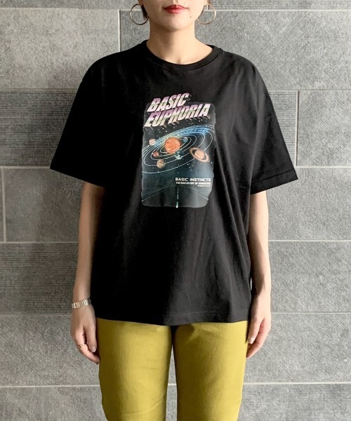 PAGEBOY（ページボーイ）の「プラネットプリントTシャツ（Tシャツ/カットソー・レディース・チャコールグレー/ブラック・FREE）」の19枚目の写真
