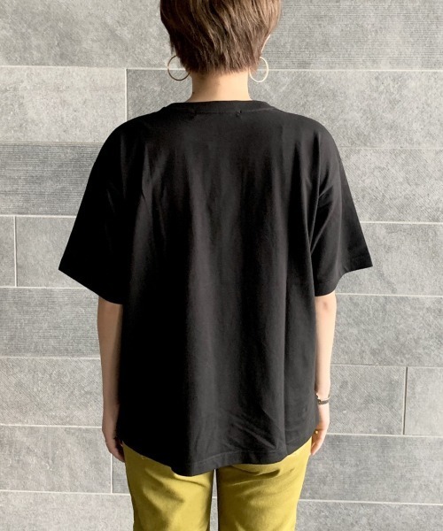 PAGEBOY（ページボーイ）の「プラネットプリントTシャツ（Tシャツ/カットソー・レディース・チャコールグレー/ブラック・FREE）」の9枚目の写真