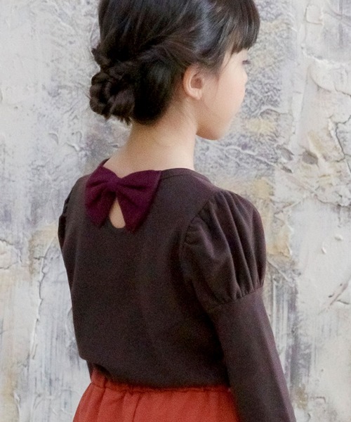 Bee des Bee（ビーデスビー）の「長袖トップス（シャツ/ブラウス・キッズ・ネイビー/ピンク系その他/ベビーピンク/ピンク/杢グレー/ダークブラウン/チョコ/アッシュブラウン/ブラウン系その他/カーキ/ベージュ/ブラウン/ラベンダー/ライトブルー/キャメル/ライトベージュ/ピンク系その他2・150cm/120cm/100cm/140cm/130cm/90cm/110cm）」の7枚目の写真