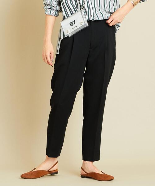 BEAUTY&YOUTH UNITED ARROWS(ビューティーアンドユースユナイテッドアローズ)の「BY∴ サテンタックテーパードパンツ о(その他パンツ・レディース・ダークブラウン/ブラック/オリーブ・LARGE/SMALL/MEDIUM)」の12枚目の写真