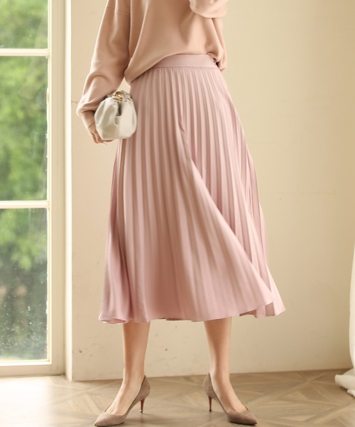 SAISON DE PAPILLON（セゾンドパピヨン）の「バックゴムロングプリーツスカート（スカート・レディース・ブラック/ベージュ/カーキ/ピンク/アイボリー/ブルー・S/M/L/XL）」の6枚目の写真