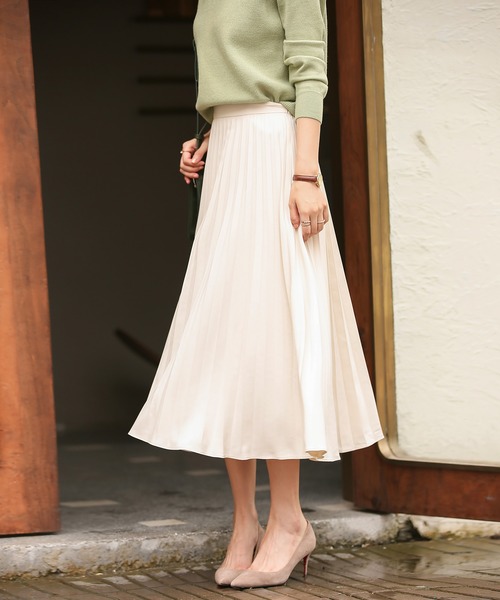 SAISON DE PAPILLON（セゾンドパピヨン）の「バックゴムロングプリーツスカート（スカート・レディース・ブラック/ベージュ/カーキ/ピンク/アイボリー/ブルー・S/M/L/XL）」の16枚目の写真