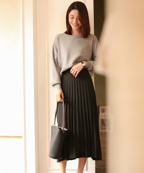 SAISON DE PAPILLON（セゾンドパピヨン）の「バックゴムロングプリーツスカート（スカート・レディース・ブラック/ベージュ/カーキ/ピンク/アイボリー/ブルー・S/M/L/XL）」の20枚目の写真