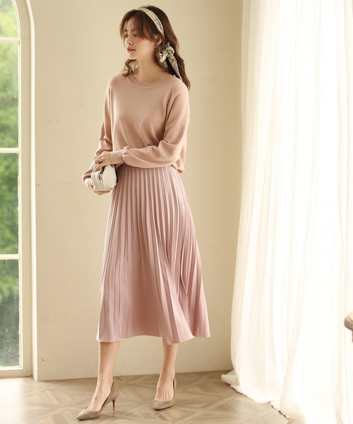 SAISON DE PAPILLON（セゾンドパピヨン）の「バックゴムロングプリーツスカート（スカート・レディース・ブラック/ベージュ/カーキ/ピンク/アイボリー/ブルー・S/M/L/XL）」の9枚目の写真