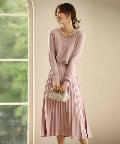 SAISON DE PAPILLON（セゾンドパピヨン）の「バックゴムロングプリーツスカート（スカート・レディース・ブラック/ベージュ/カーキ/ピンク/アイボリー/ブルー・S/M/L/XL）」の12枚目の写真