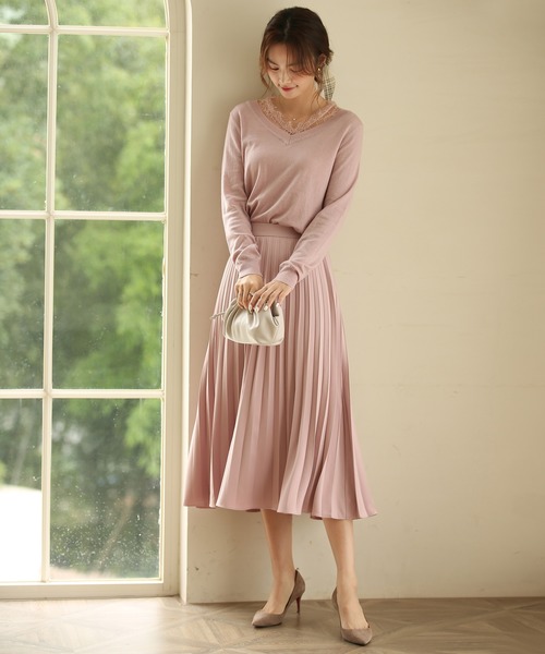 SAISON DE PAPILLON（セゾンドパピヨン）の「バックゴムロングプリーツスカート（スカート・レディース・ブラック/ベージュ/カーキ/ピンク/アイボリー/ブルー・S/M/L/XL）」の13枚目の写真