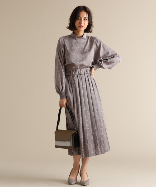 Tiara(ティアラ)の「ランダムピンドットハイネックブラウス(シャツ/ブラウス・レディース・アイボリー/ブラック/グレー・FREE)」の12枚目の写真