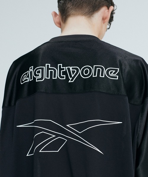 Reebok（リーボック）の「eightyone Tシャツ （Tシャツ/カットソー・メンズ・ブラック/ダークパープル・LARGE/MEDIUM/X-LARGE/SMALL/XX-LARGE/XXX-LARGE/X-SMALL）」の3枚目の写真