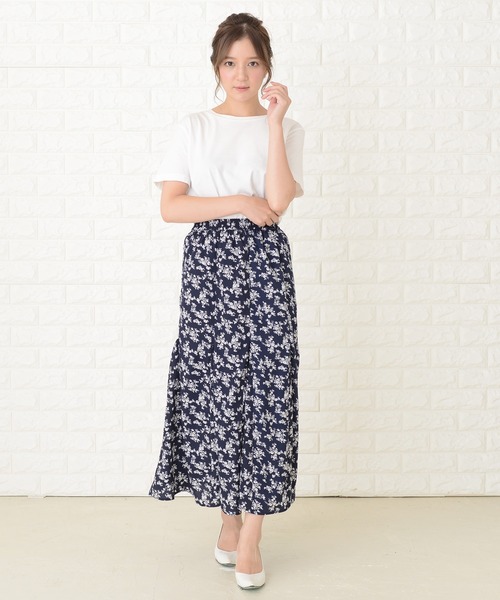 Lace Ladies(レースレディース)の「小花柄 フラワープリント きれいめロングスカート(スカート・レディース・ネイビー/ブラック/ホワイト・FREE)」の9枚目の写真