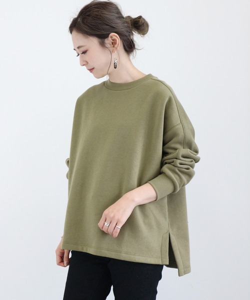 AMERICAN HOLIC(アメリカンホリック)の「サイドスリット裏毛裏起毛プルオーバー *(Tシャツ/カットソー・レディース・ブラック/ベージュ/カーキ/ブルー/アイボリー/キャメル・MEDIUM/LARGE)」の5枚目の写真