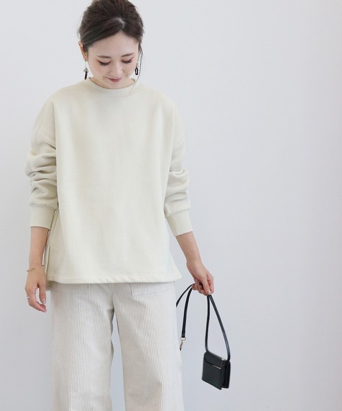AMERICAN HOLIC(アメリカンホリック)の「サイドスリット裏毛裏起毛プルオーバー *(Tシャツ/カットソー・レディース・ブラック/ベージュ/カーキ/ブルー/アイボリー/キャメル・MEDIUM/LARGE)」の21枚目の写真