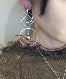 amplis（アンプリス）の「サークル×スクエアピアス/progret（ピアス（両耳用））」