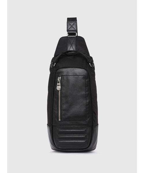 DIESEL（ディーゼル）の「メンズ ボディーバッグ レザー