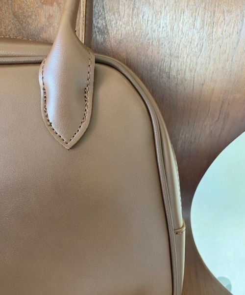 ear500mlペットボトルも入る！ 2way スタッズボストンバッグ 新品 2WAY