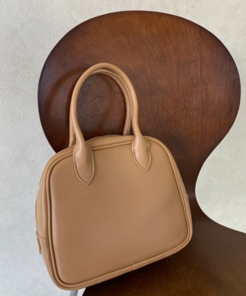 Aunt Marie's(アントマリーズ)の「2WAYミニボストンバッグ / ペットボトル収納可能(ボストンバッグ・レディース・アイボリー/ダークブラウン/ベージュ/ブラック・FREE)」の17枚目の写真