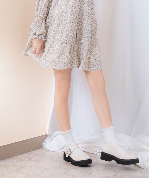 DearMyLoveRose（ディアマイラブローズ）の「スクエアトゥアンティーク風バックルパンプス（パンプス・レディース・ブラック/クリアブラック/ベージュ・24.5cm/23.5cm/23cm/25cm/25.5cm/24cm/22.5cm）」の16枚目の写真