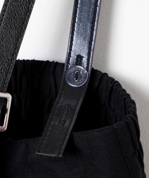 WEGO（ウィゴー）の「WEGO/ウエスタンバックルサス付きスカート（スカート・レディース・ブラック・FREE）」の2枚目の写真