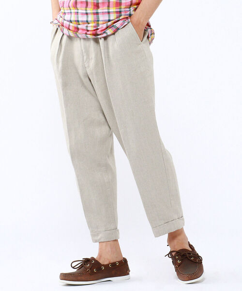 BEAMS PLUS(ビームスプラス)の「BEAMS PLUS / 2プリーツ リネンパンツ(その他パンツ・メンズ・ベージュ/ネイビー/オリーブ・LARGE/X-LARGE/X-SMALL/MEDIUM/SMALL)」の4枚目の写真