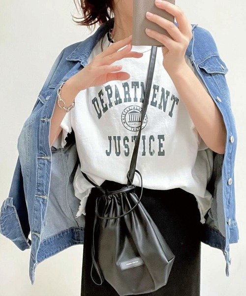 CORNERS（コーナーズ）の「ダメージ加工カレッジロゴプリントTシャツ（Tシャツ/カットソー・レディース・ホワイト×レッド/ホワイト×グリーン/ライトベージュ/ブルー/ブラック・M）」の3枚目の写真