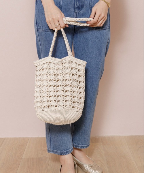 flower（フラワー）の「テンダークロシェトート（トートバッグ・レディース・ベージュ/アイボリー・FREE）」の7枚目の写真