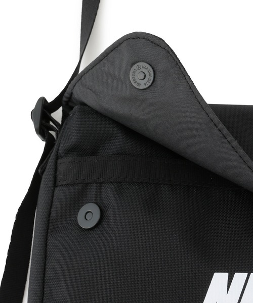 NIKE(ナイキ)の「【NIKE】ナイキ スポーツウェア レベル クロスボディバッグ ウィメンズ(ボディバッグ/ウエストポーチ・レディース・ブラック/ホワイト系その他7/ピンク系その他2/グレー系その他/ピンク・FREE)」の9枚目の写真